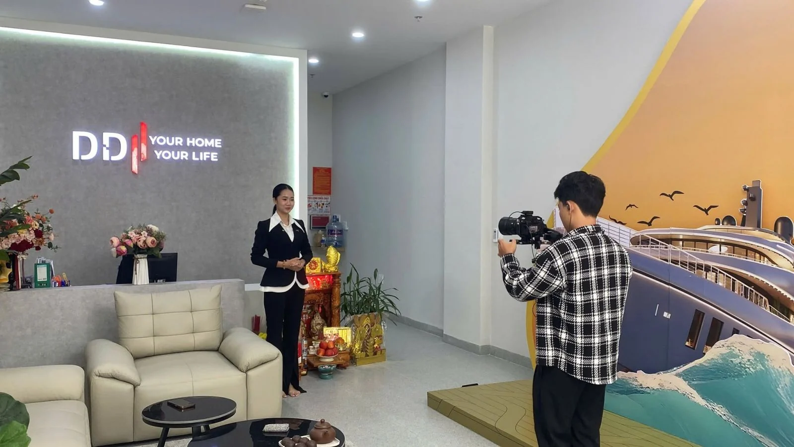 Ekip Hava Entertainment đang thực hiện quay video cho doanh nghiệp